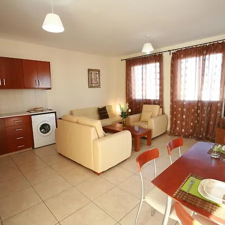 Apartament Marina